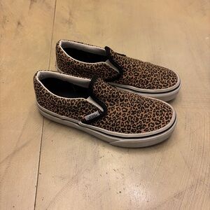 Vans Sneakers 1Y Leopard Cheetah Print Slip On Shoes UltraCush, Youth Girls 1 Y